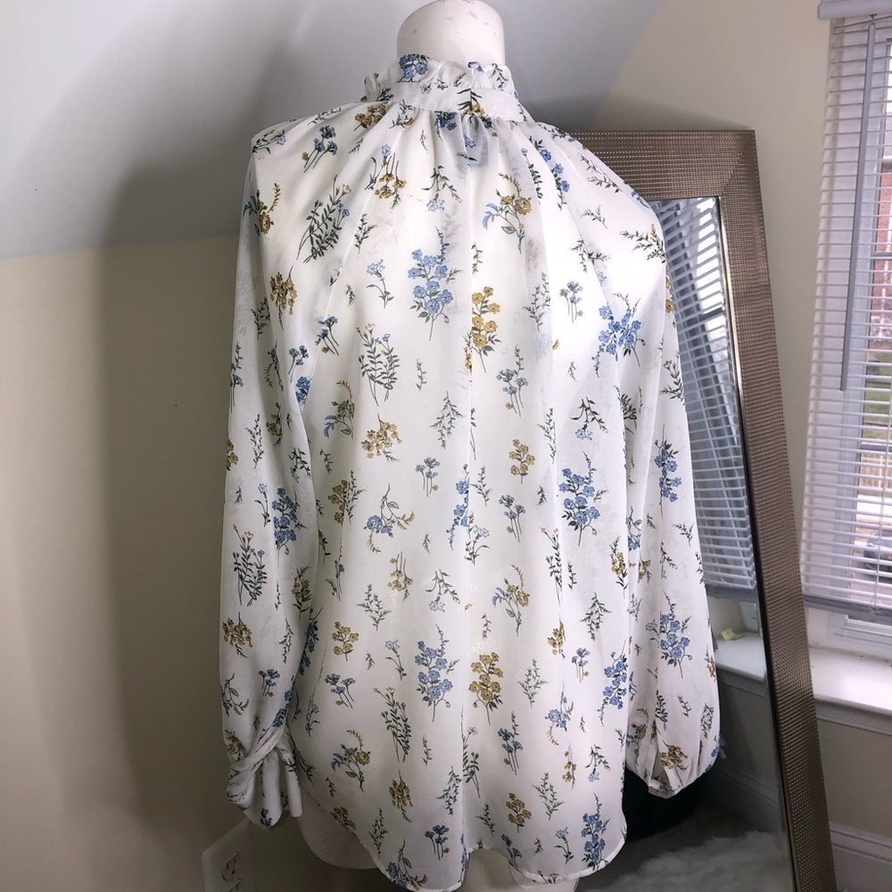 Timing Chiffon Career Classic Blouse - Picture 5 of 5